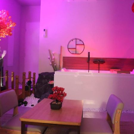 Loveroom Japon Avec Balneotherapie Toulon Buitenkant foto