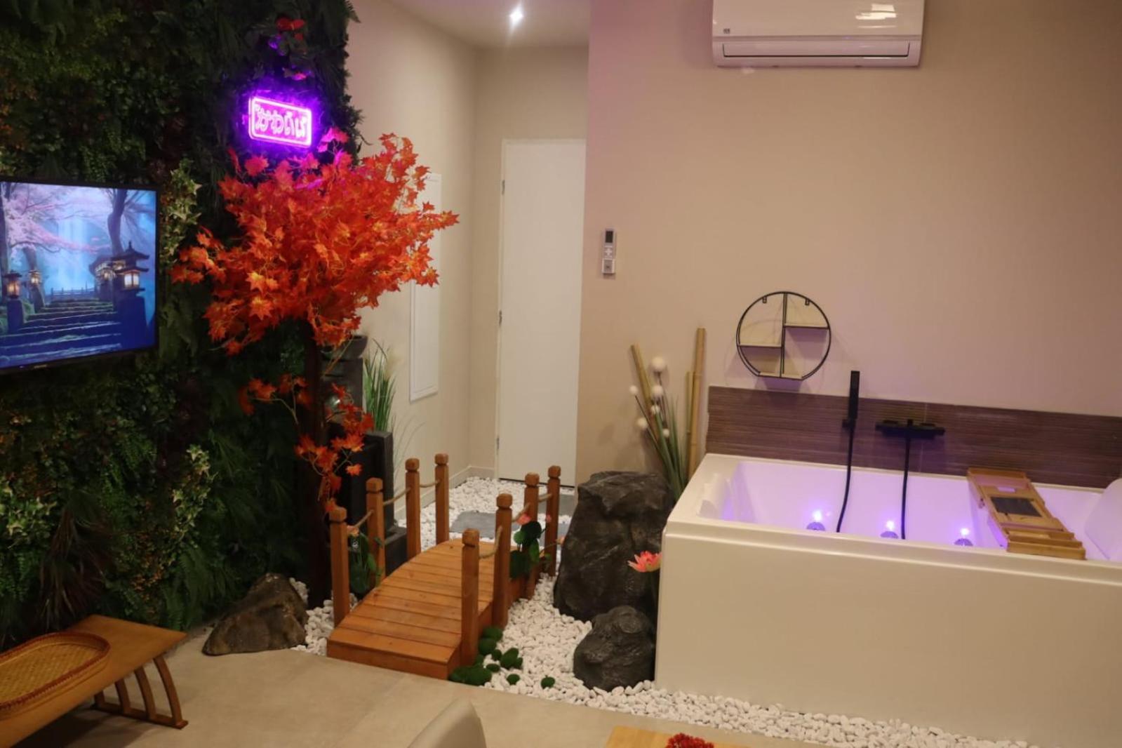 Loveroom Japon Avec Balneotherapie Toulon Buitenkant foto